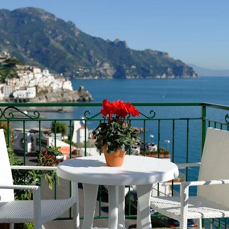 Amalfi Blue Flowers A Экстерьер фото